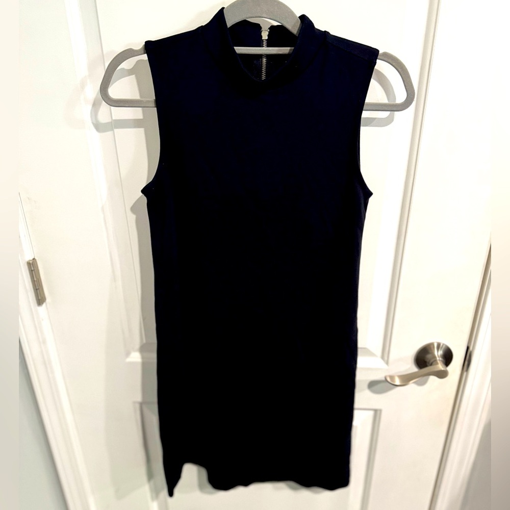 Adrienne Vittadini Black Sleeveless Mock Neck Dress